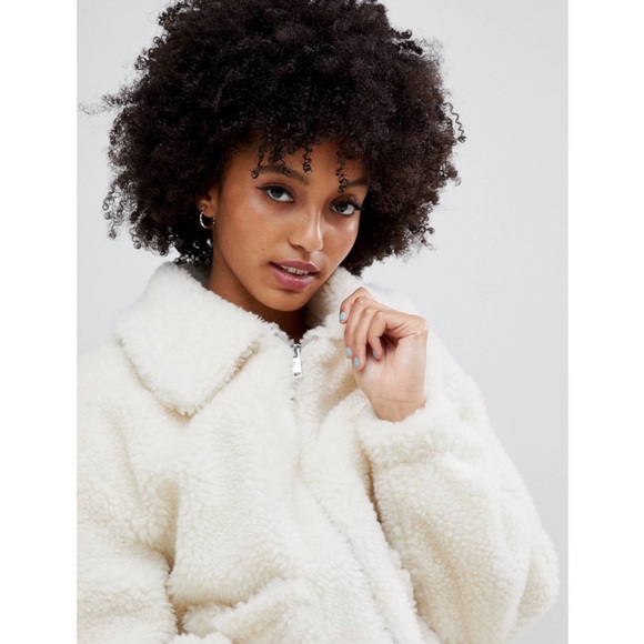 New Look Teddy Borg Coast in White - Picture 3 of 4